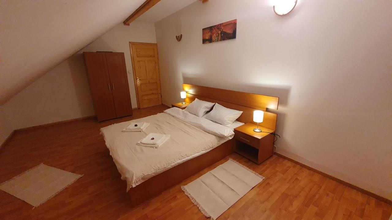 Villa Panselutelor 6